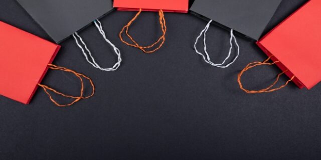 Η ιστορία πίσω από το καταναλωτικό πάρτι της χρονιάς