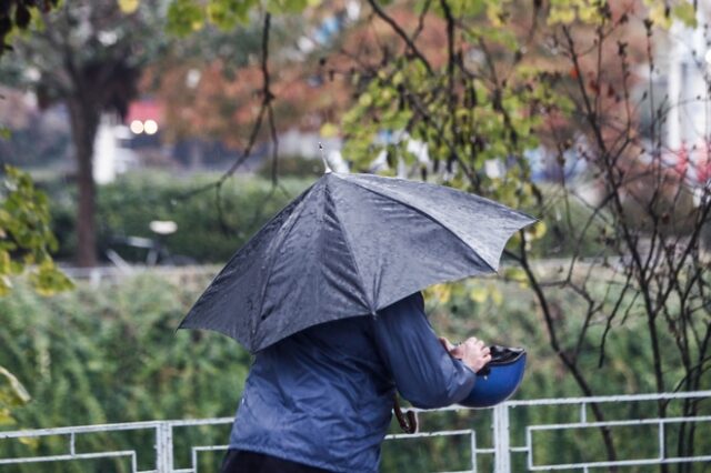 Καιρός – Έκτακτο δελτίο: Πού θα πέσουν βροχές και καταιγίδες μέχρι το βράδυ