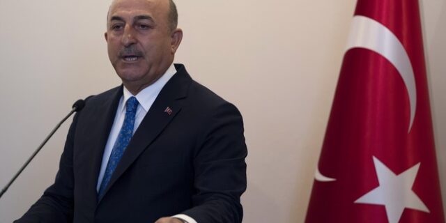 Τσαβούσογλου: Η συμφωνία για τα σιτηρά μπορεί να παραταθεί για ακόμα δύο μήνες