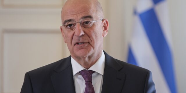 ΣΥΡΙΖΑ: “Θύμα του παρακράτους του Μαξίμου ο Δένδιας – Επικίνδυνος ο Μητσοτάκης”