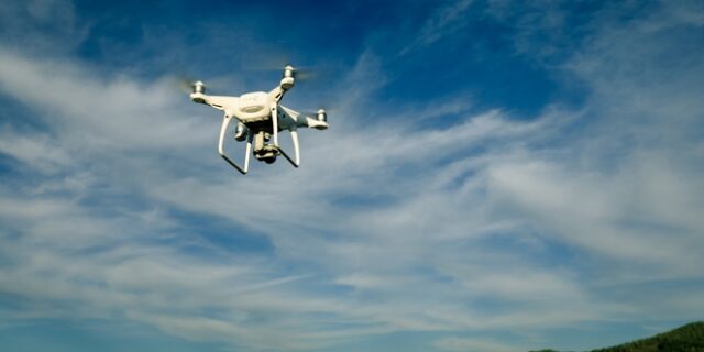 Κομισιόν: Έρχονται εμπορικές πτήσεις με drones