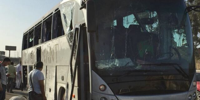 Αίγυπτος: Δώδεκα άνθρωποι σκοτώθηκαν σε δυστύχημα με λεωφορείο