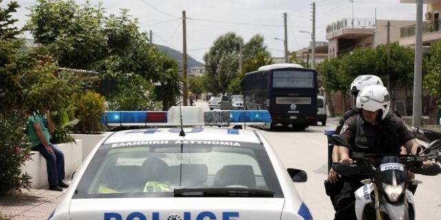 Γυναικοκτονία στην Χαλκιδική: Κυνηγούσε την γυναίκα του μέσα στο σπίτι και την πυροβολούσε