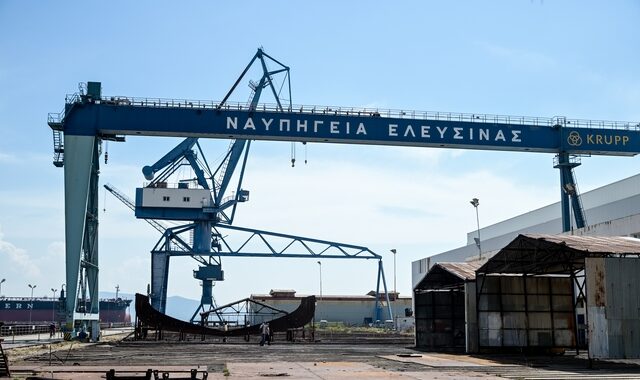 Ναυπηγεία Ελευσίνας: Κατέπλευσε το πρωτο πλοίο για επισκευή