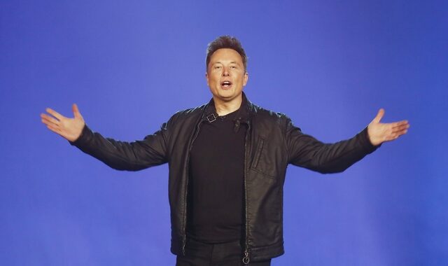Ο Elon Musk έταξε στους τυφλούς το φως τους