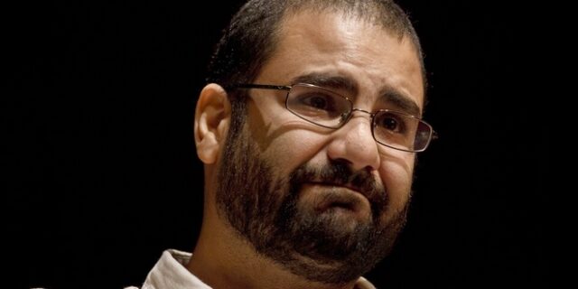 Αίγυπτος: Ο Αλάα Άμπντελ Φάταχ σταμάτησε την απεργία πείνας