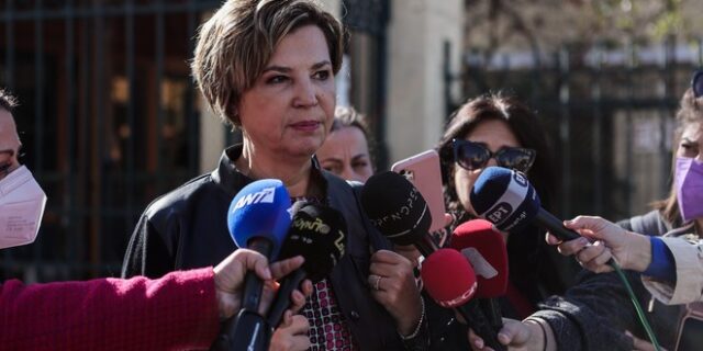 Γεροβασίλη: Πιάστηκαν με τους κοριούς στ’ αυτιά και θέλουν να πείσουν πως “όλοι είμαστε ίδιοι”