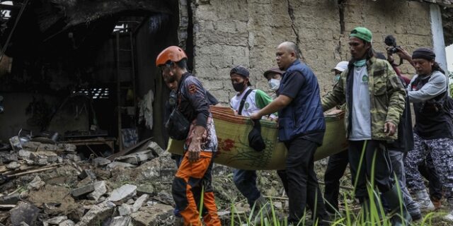 Ινδονησία: Στους 310 οι νεκροί από τον σεισμό