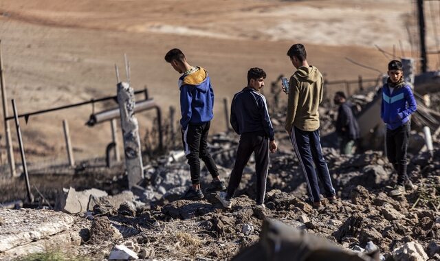 Τουρκία: Ζητά από τις ΗΠΑ να “σταματήσουν κάθε υποστήριξη” στους Κούρδους της Συρίας