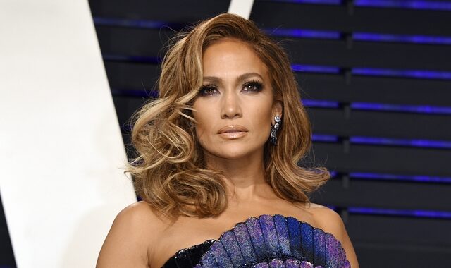 Jennifer Lopez: Έπεσε “μαύρο” στο Instagram της – Γιατί έσβησε όλες τις αναρτήσεις της