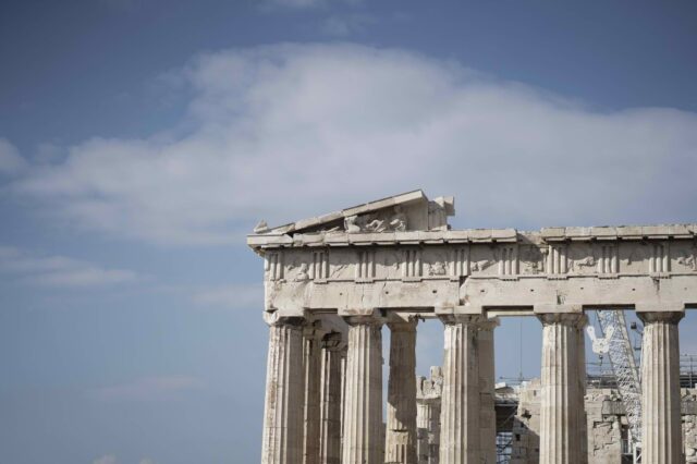 Τα αναχώματα του Υπουργείου Πολιτισμού στον τουρισμό: Ο ΕΟΤ το πληρώνει για να διαφημίζει την Ελλάδα!
