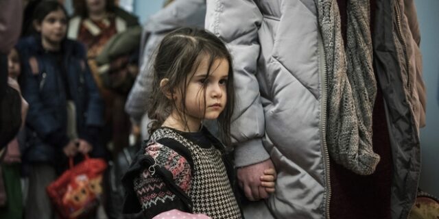 Πόλεμος στην Ουκρανία: Τουλάχιστον 400 παιδιά έχουν σκοτωθεί