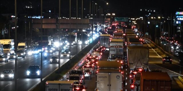 Κίνηση στους δρόμους: Στα “κόκκινα” και πάλι ο Κηφισός – LIVE ΧΑΡΤΗΣ