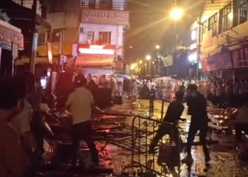 Κίνα: Βραδινές συγκρούσεις διαδηλωτών – αστυνομίας και συλλήψεις στην Γκουανγκτζόου