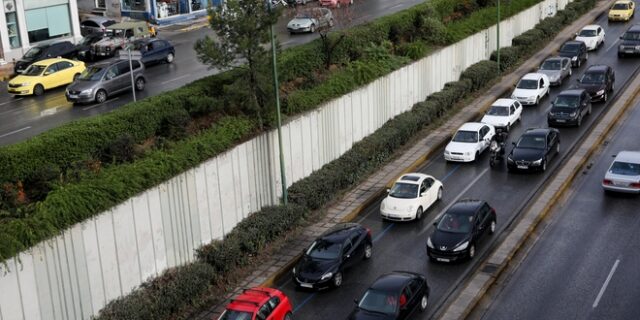 Κακοκαιρία Ariel: Κυκλοφοριακό “έμφραγμα” στον Κηφισό, αυξημένη κίνηση στο κέντρο – LIVE ΧΑΡΤΗΣ