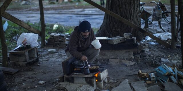 Ζελένσκι: “Πάνω από 10 εκατομμύρια Ουκρανοί χωρίς ρεύμα” – Έως και –10 βαθμούς έφτασε η θερμοκρασία