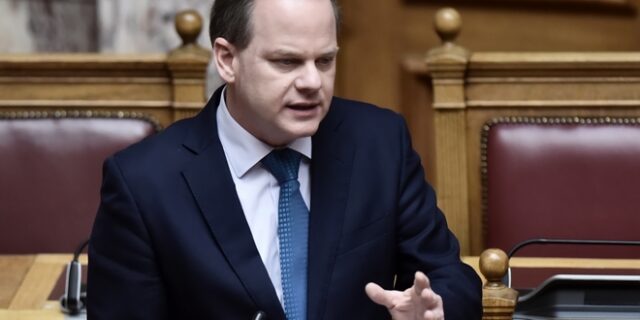 Καραμάνλης: Τριτοκοσμική η κατάσταση στα πεζοδρόμια της Αθήνας