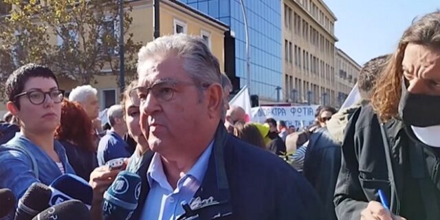 Κουτσούμπας: “Ο ελληνικός λαός δεν θα γίνει συνένοχος σε καμία αντιλαϊκή πολιτική”