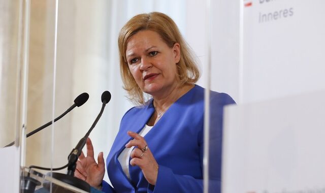 Νάνσι Φέζερ: Στην Τουρκία η υπουργός Εσωτερικών της Γερμανίας