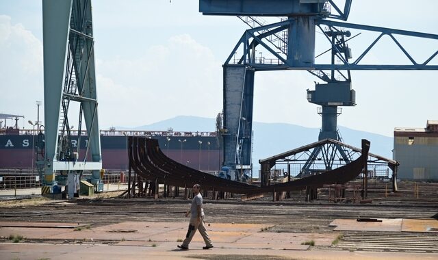 Ναυπηγεία Ελευσίνας: Τα αμερικανικά “καύσιμα” για την “ανάσταση” και το μήνυμα στο Πολεμικό Ναυτικό