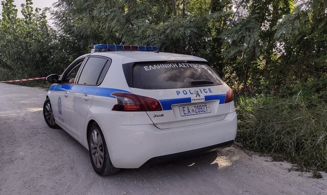 Νεκρός 17χρονος στη Μάνδρα: Τι ισχυρίζεται ο αδερφός του