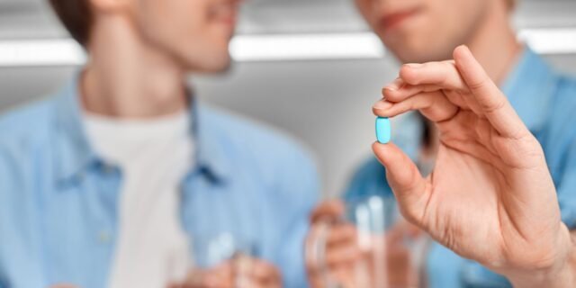 Αποκλειστικό: Ποιοι θα δικαιούνται δωρεάν την προληπτική αγωγή για τον HIV/AIDS