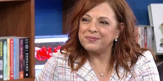 Ελένη Ράντου: Η εξομολόγηση για τη ζωή μετά τα 40 και το “βαθύ αυτομαστίγωμα”