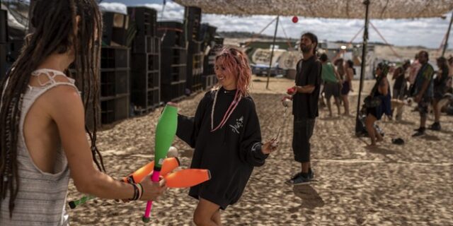 Μελόνι: Κήρυξε τον πόλεμο στα rave πάρτι – Φυλάκιση έως και έξι χρόνια στους διοργανωτές