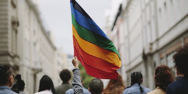 Σιγκαπούρη: Ακυρώθηκε νόμος που ποινικοποιούσε την ομοφυλοφιλία