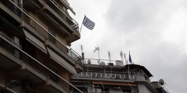 ΠΑΣΟΚ: Τροπολογία για την προστασία της πρώτης κατοικίας