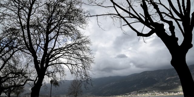 Καιρός: Συννεφιά με τοπικές ομίχλες το πρωί και θερμοκρασία κοντά στα κανονικά επίπεδα