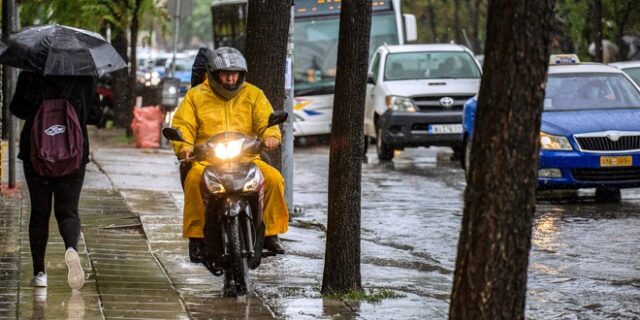 Καιρός Θεσσαλονίκη: Τοπικές βροχές και καταιγίδες