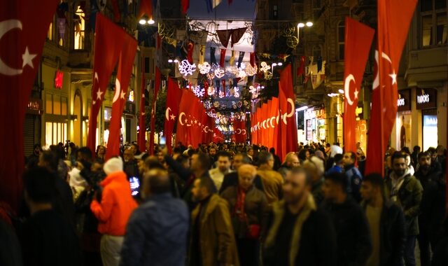 Τουρκία: Δεκαεπτά ύποπτοι έχουν προφυλακιστεί για την επίθεση στην Κωνσταντινούπολη