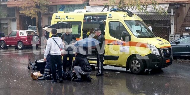 Θεσσαλονίκη: Αυτοκίνητο παρέσυρε και τραυμάτισε ντελιβερά στην Τούμπα