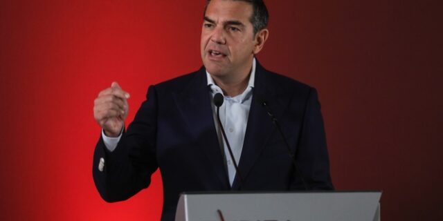 Τσίπρας: Αν ο Μητσοτάκης “μυρίζει εκλογές”, η κοινωνία “μυρίζει” ελπίδα για αλλαγή