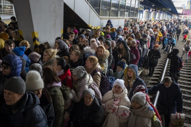 Πόλεμος στην Ουκρανία: 14 εκατ. ξεριζωμένοι – Ο μεγαλύτερος εκτοπισμός εδώ και δεκαετίες