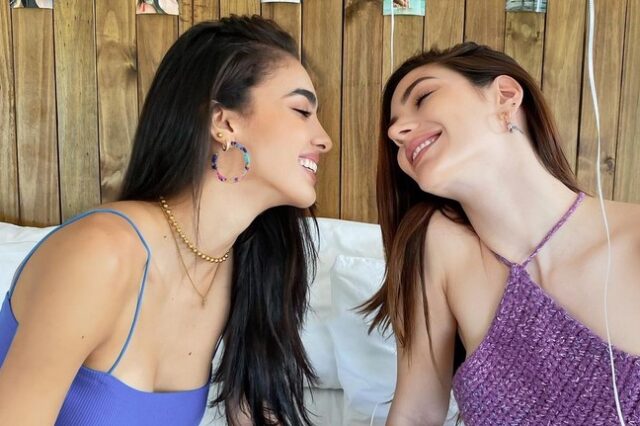 Εντυπωσιακές φωτογραφίες: Η Μις Αργεντινή και η Μις Πουέρτο Ρίκο στέλνουν φιλιά από τον μήνα του μέλιτος