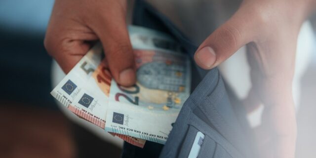 Έρχεται η μεγάλη ετήσια φορολοταρία της ΑΑΔΕ – Δείτε τα ποσά