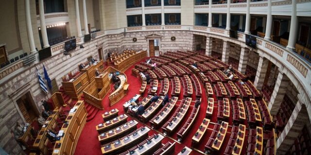 Βουλή: Υπερψηφίστηκε το νομοσχέδιο για το Θριάσιο Πεδίο