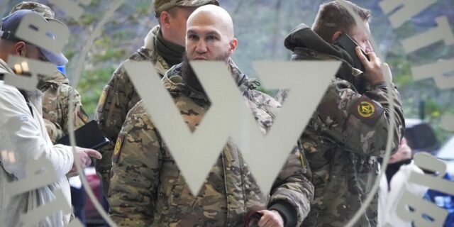 Οι μισθοφόροι της Wagner θα εκπαιδεύσουν “πολιτοφύλακες” στη Ρωσία – “Όποιος θέλει ειρήνη, προετοιμάζεται για πόλεμο”