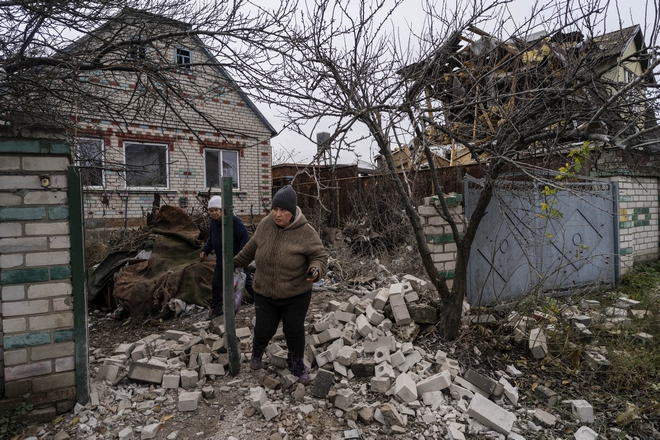 Ουκρανία: Δωμάτια βασανιστηρίων και πάνω από 400 πτώματα αμάχων στη Χερσώνα – Τουλάχιστον 15.000 οι αγνοούμενοι