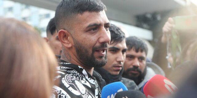 Πυροβολισμός 16χρονου: Παράσταση πολιτικής αγωγής από τους γονείς του – “Δε θέλουμε ο Κώστας να γίνει άλλος Αλέξης”