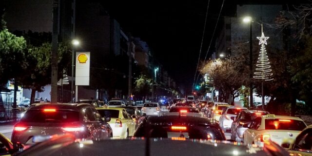 Κίνηση στους δρόμους: Προβλήματα σε Κηφισό και κέντρο – LIVE ΧΑΡΤΗΣ