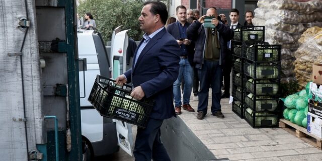 Γεωργιάδης: “Παντρεύει” Food pass και Καλάθι – “Δεν είναι ντροπή να μεταφέρεις τελάρα”