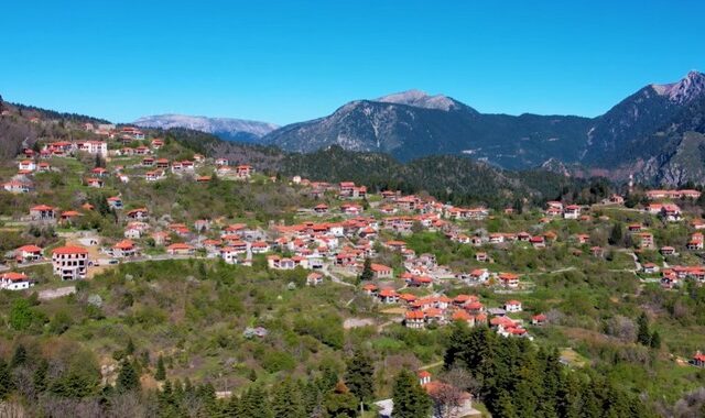 Άνω Χώρα, το χωριό της Ορεινής Ναυπακτίας με το άρωμα του παρελθόντος