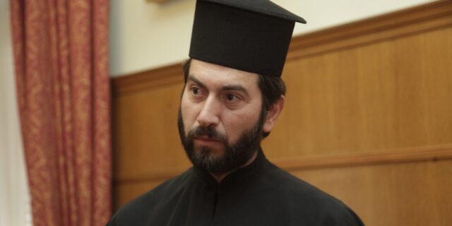 Κιβωτός του Κόσμου: Απαγορεύεται να πλησιάζουν τις δομές ο πατέρας Αντώνιος κι άλλα τρία πρόσωπα