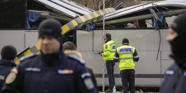 Δυστύχημα στο Βουκουρέστι: Ερωτήματα για τις συνθήκες του τροχαίου – Ο ρόλος του GPS κι η αντίδραση του οδηγού