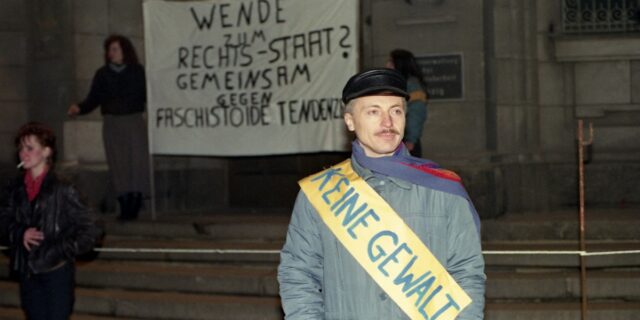 Εκατομμύρια Γερμανοί που τους παρακολουθούσε η Στάζι αρνούνται να μάθουν γιατί