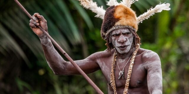 Κανιβαλισμός: Το κακό που είναι ευρέως διαδεδομένο και ιερό