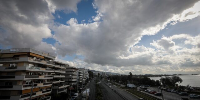 Καιρός Αθήνα: Νεφώσεις παροδικά αυξημένες